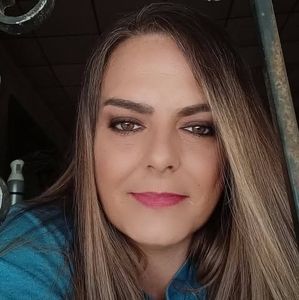 Meet your Posher, Candace